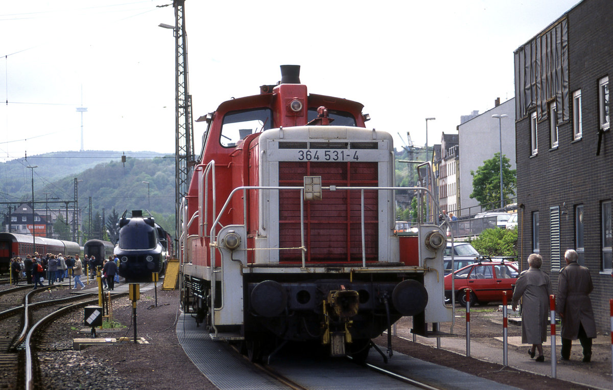 HBF Koblenz 12.05.1996: Diesel Rangierlok 364531