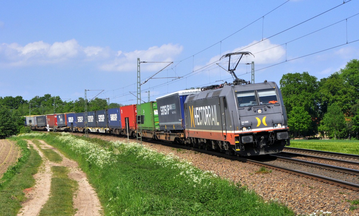 Hecktor Rail 241 005  Solo  mit KLV-Zug in Richtung Osnabrück am 19.05.14 zwischen Vehrte und Belm.
