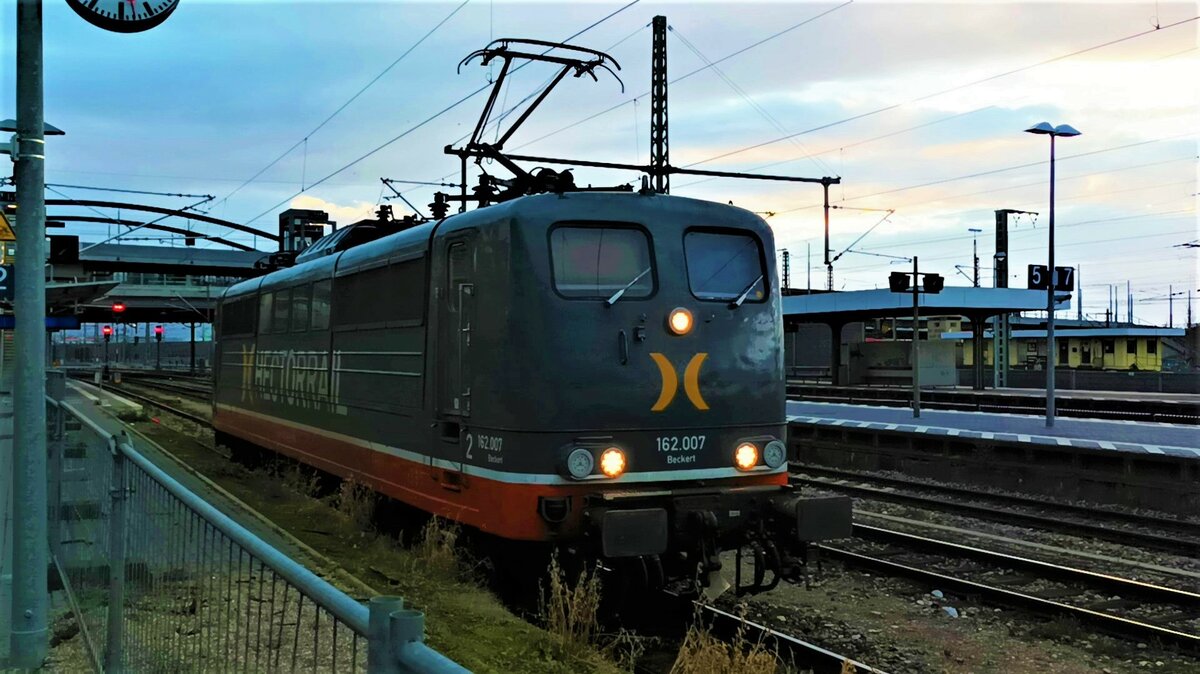 Hector Rail 162.007 Beckert als Lokzug am 22.02.2022 in Weil am am Rhein 