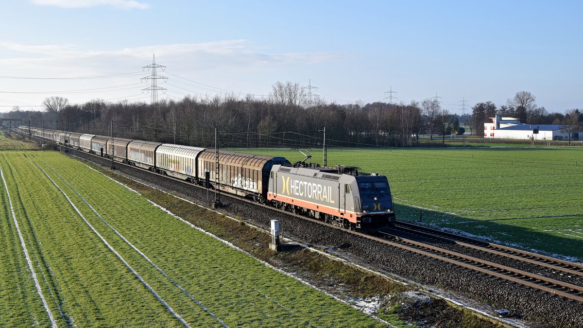 Hector Rail 241 006  Calrissian  mit Schiebewandwagenzug in Richtung Bremen (Marl, NI, 03.02.19).