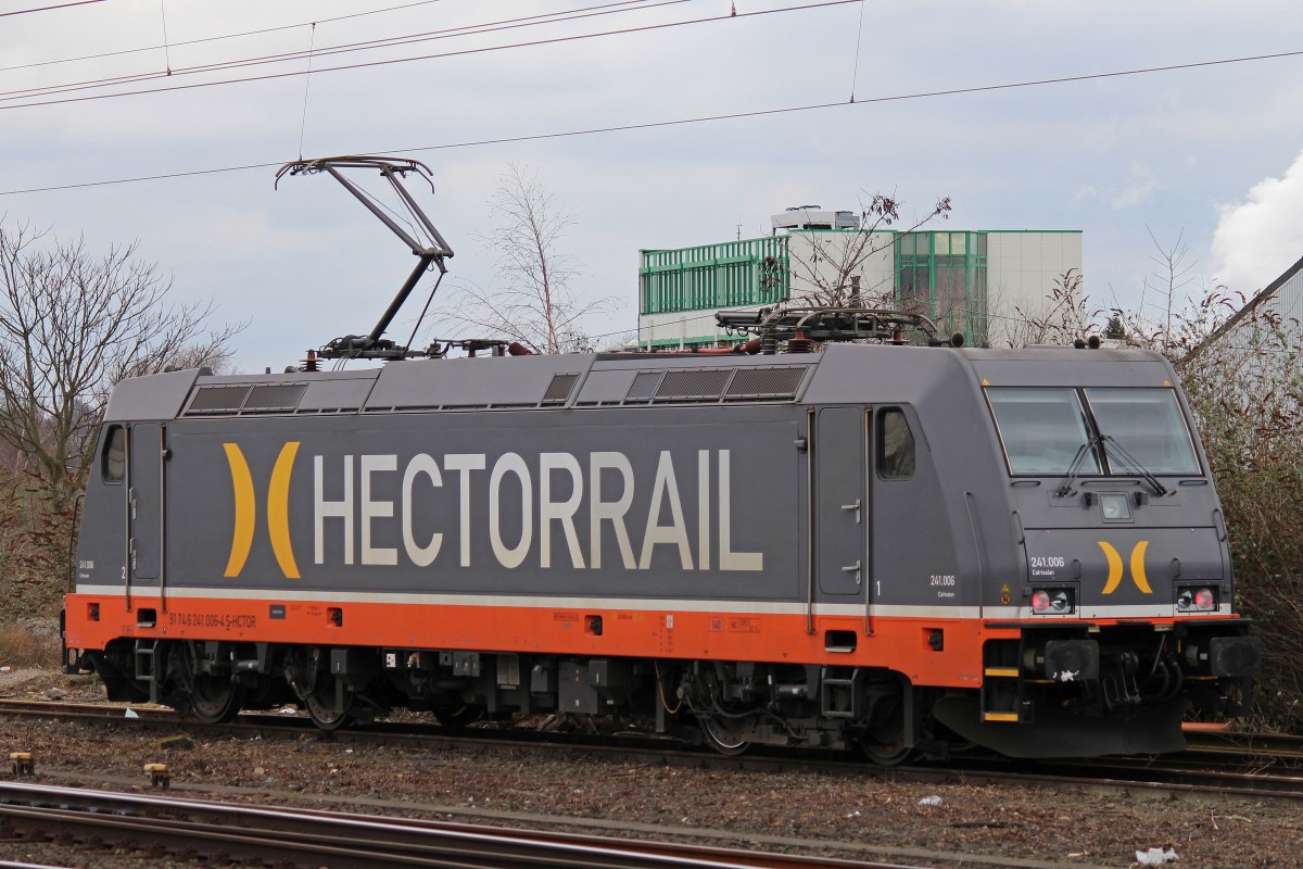 Hectorrail 241.006 am 22.2.14 beim aufrüsten in Krefeld-Linn.