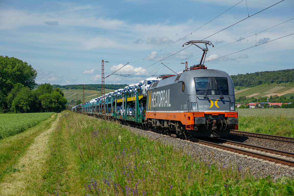 Hectorrail 242.532  LIGHTYEAR  mit Autotransport in Retzbach Zellingen, Juni 2019. 
