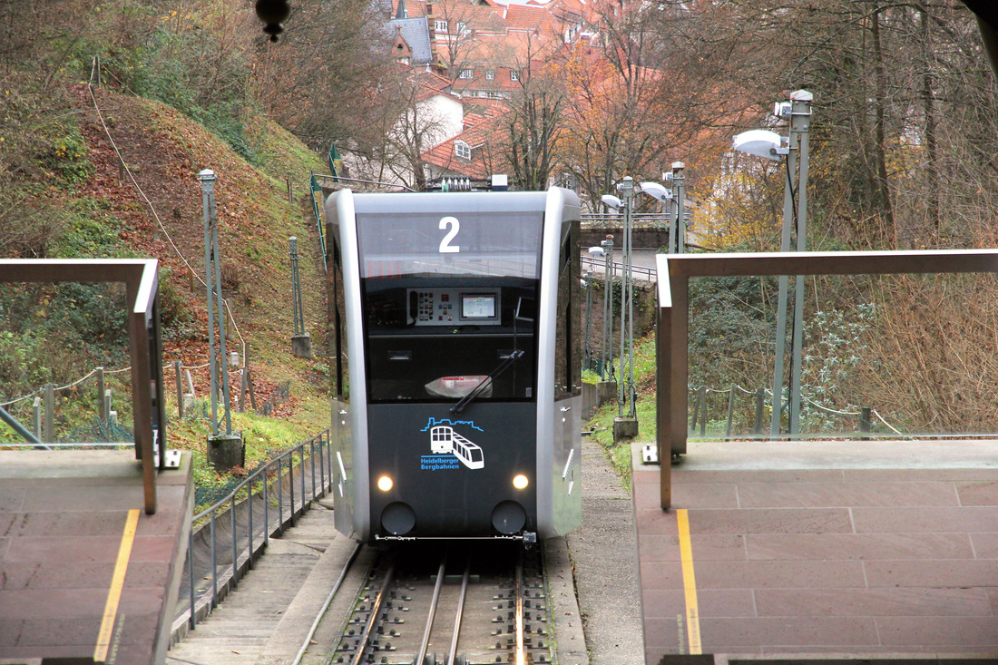 Heidelberger Straßen- und Bergbahn AG; Wagen 2 der Molkenkurbahn // Heidelberg // 11. Dezember 2019
