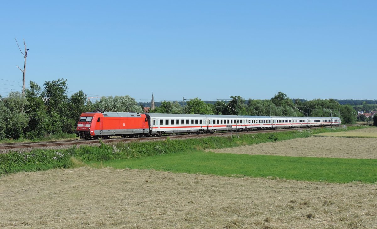 Heidelsheim - 24. Juni 2020 : 101 034 am IC 2391 Frankfurt/Main - Stuttgart.
Video gibs hier : https://www.youtube.com/watch?v=iQaFWQz1HRk&t=420s