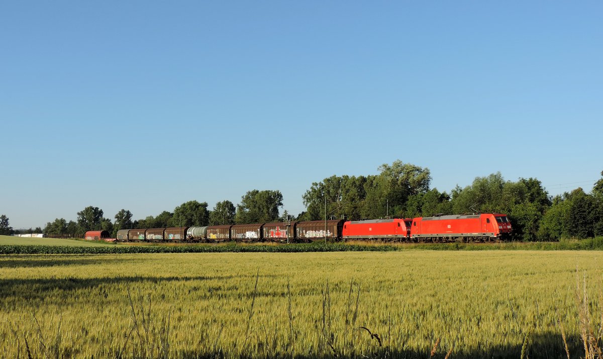 Helmsheim - 24. Juni 2020 : 185er im Doppelpack mit einem Gemichten nach Bruchsal unterwegs...