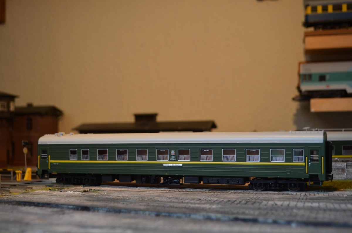 HERIS 80104 Russischer Weitstreckenwagen (Schlafwagen) CCCP 020 15584 Soldatenzug  Moskau-Wnsdorf  Ep: IV Exklusiv Spiele Max