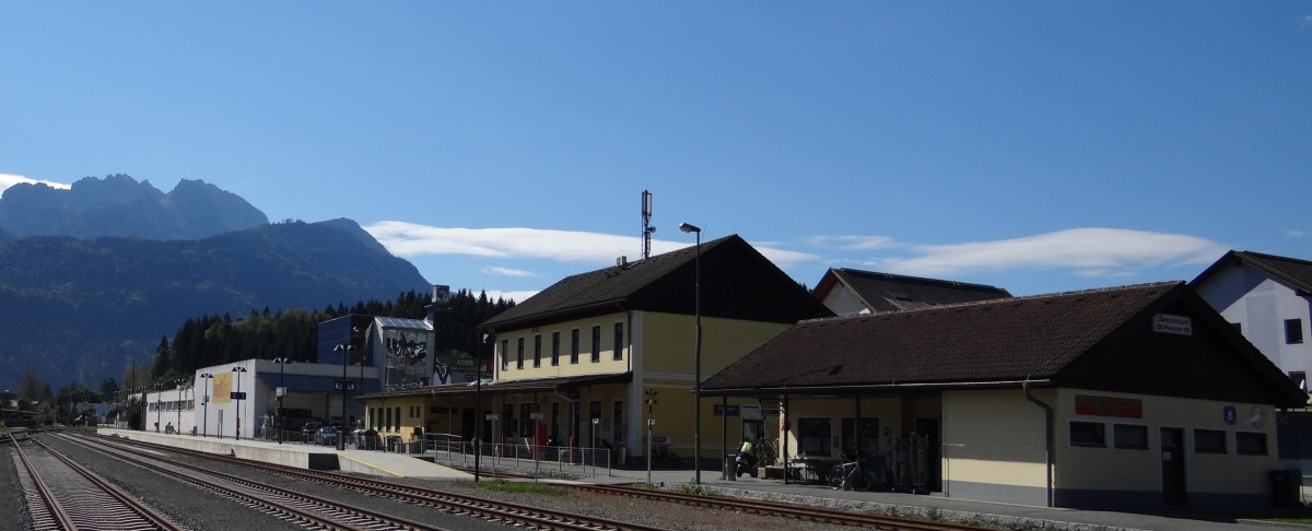 Hermagor, Zugleitbahnhof im km 30,686, Bezirkshauptstadt im Gailtal, 590 m ü.A., [2015-09-29]