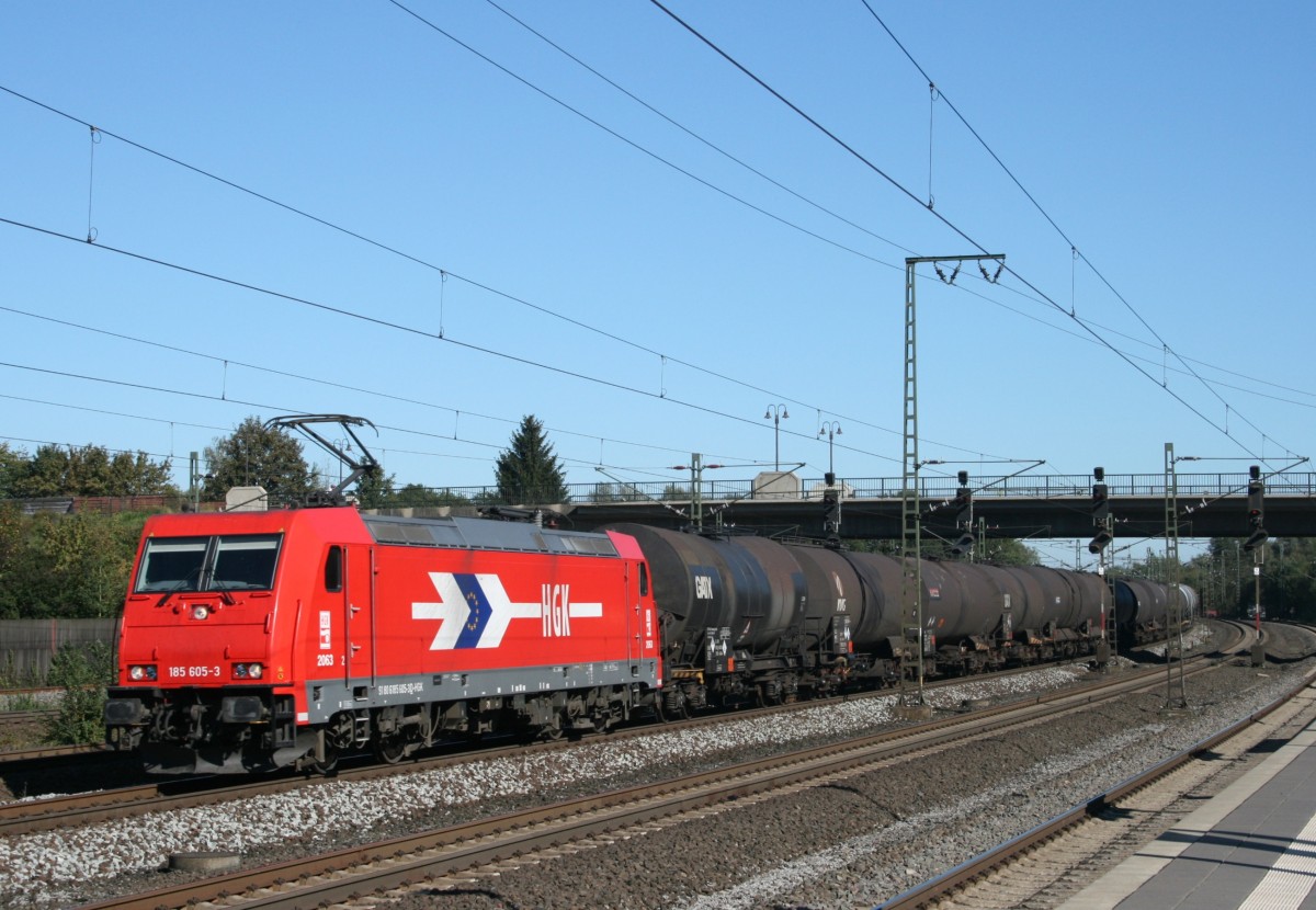 HGK 185 605 mit DGS 81672 (Hamburg Hohe Schaar–Neustadt [Donau]) am 30.09.2011 in Rotenburg (Wmme)