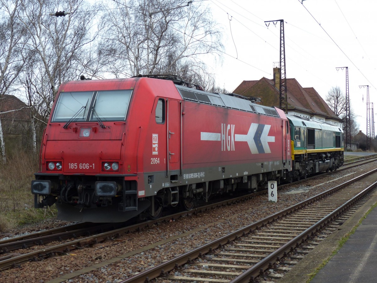 HGK 185 606 abgestellt am 04.01.2014 in Grosskorbetha.