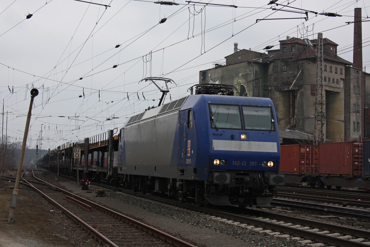 HGK 2015 (145-CL 201) am 28.3.13 mit einem leeren Autozug in Verden (Aller).