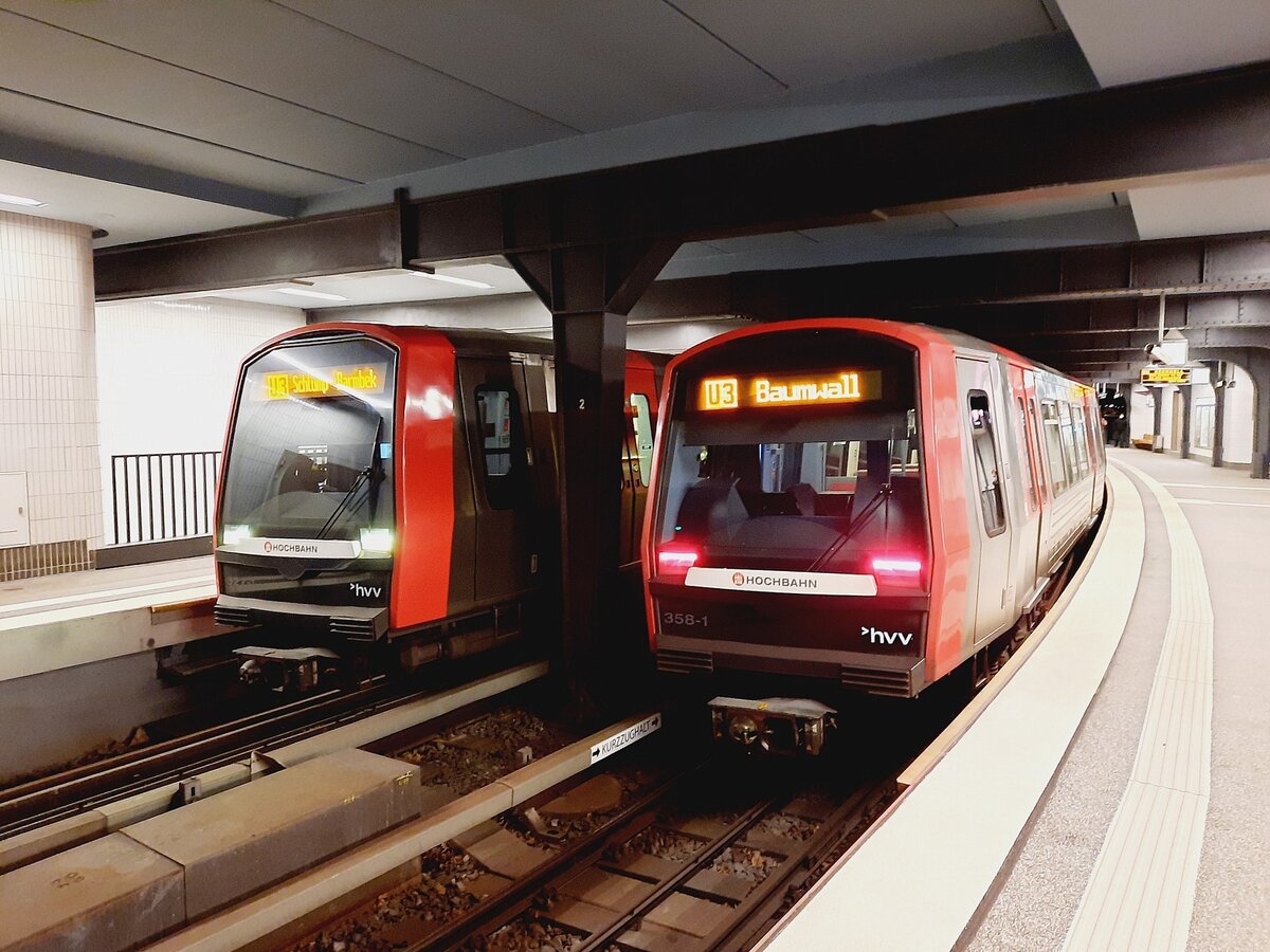 UBahn Hamburg (Fahrzeuge nichts einstellen!) Fotos Bahnbilder.de