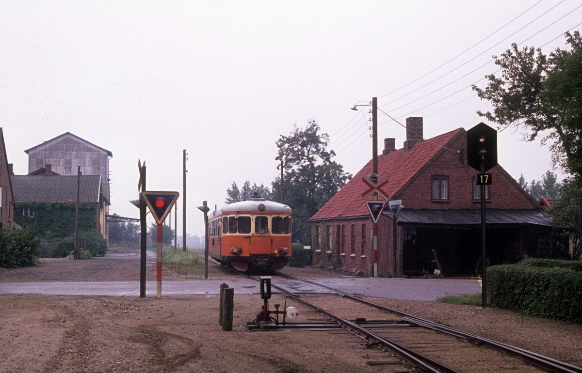 HHJ (Hads-Ning Herreders Jernbane) Boulstrup am 13. September 1974.