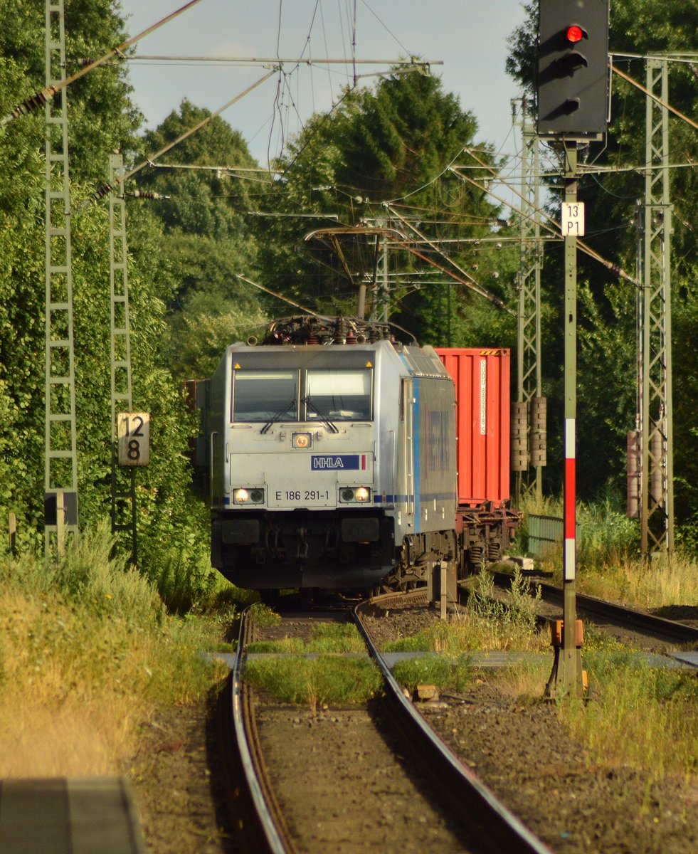 HHLA E186 291-1 mit einem Kastelzug in Breyell gen Venlo fahrend 29.7.2016