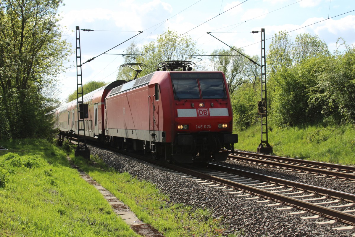 Hier 146 025 kurz voe dem Eilendorfer Tunnel mit ihrem RE1 richtung Hamm (westf)