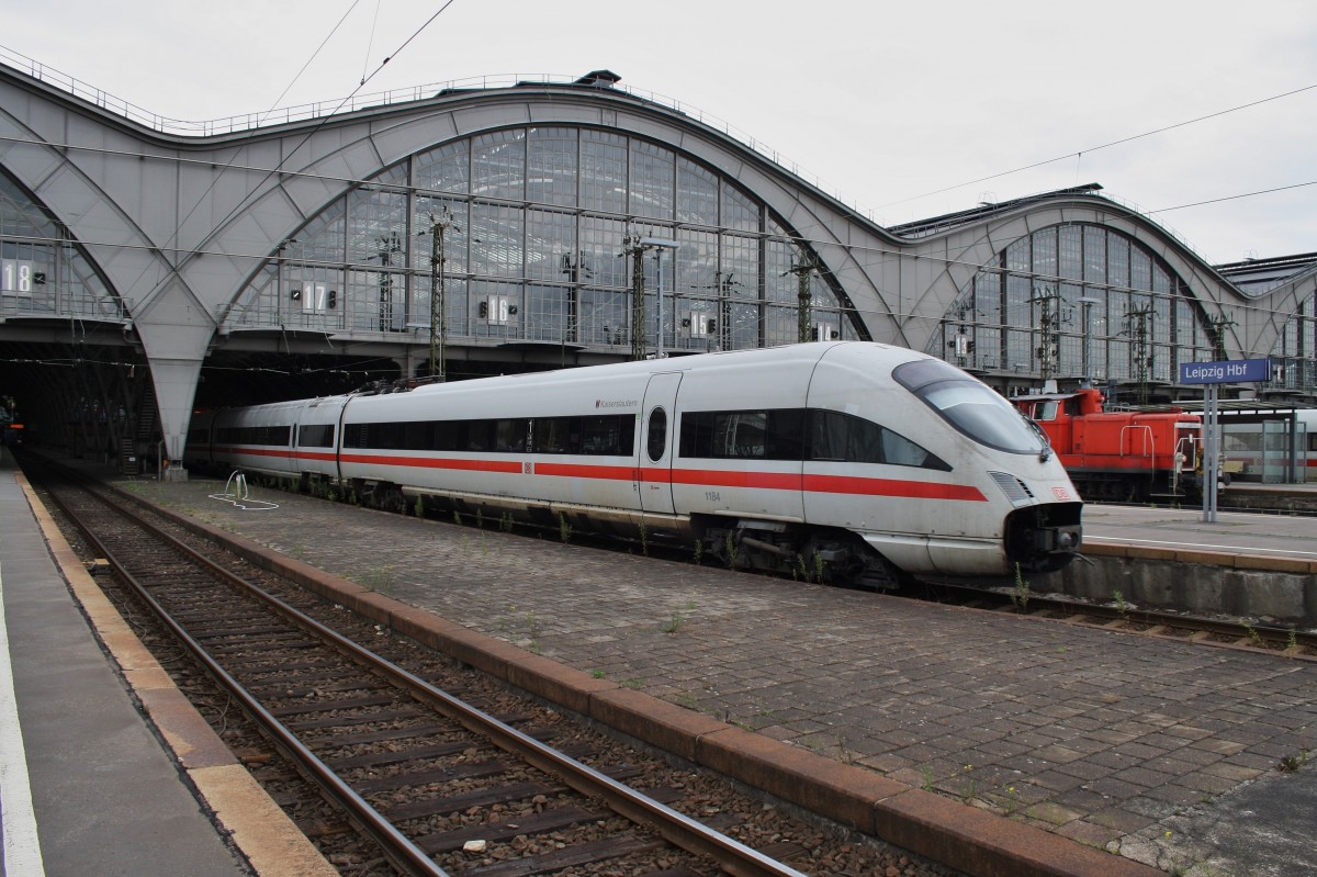 Hier 411 084-7  Kaiserslautern  als ICE1744 von Dresden Hbf. nach Oldenburg(Oldb), bei der Ausfahrt am 11.7.2013 aus Leipzig Hbf.