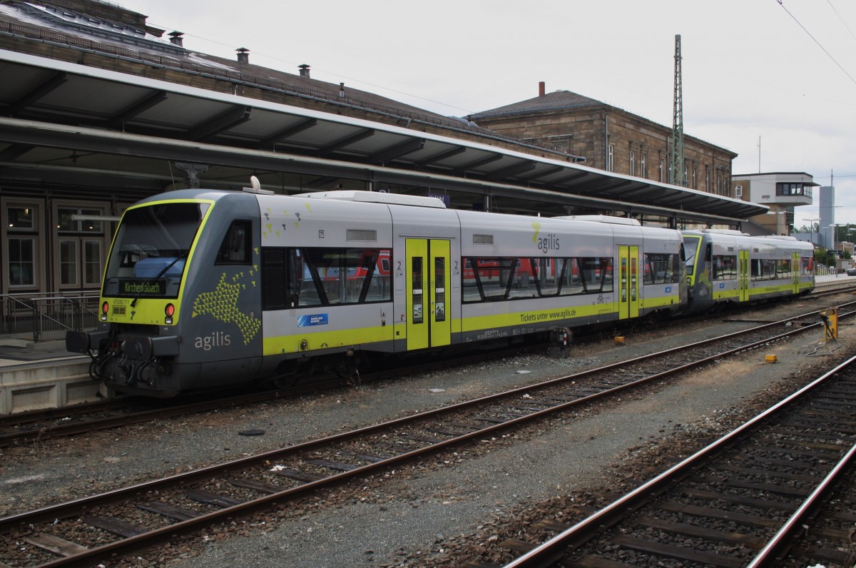Hier 650 711-4 und 650 712-2  Helmbrechts  als ag84540 von Hof Hbf. nach Kirchenlaibach, dieser Triebzugverband stand am 18.8.2014 in Hof Hbf. 