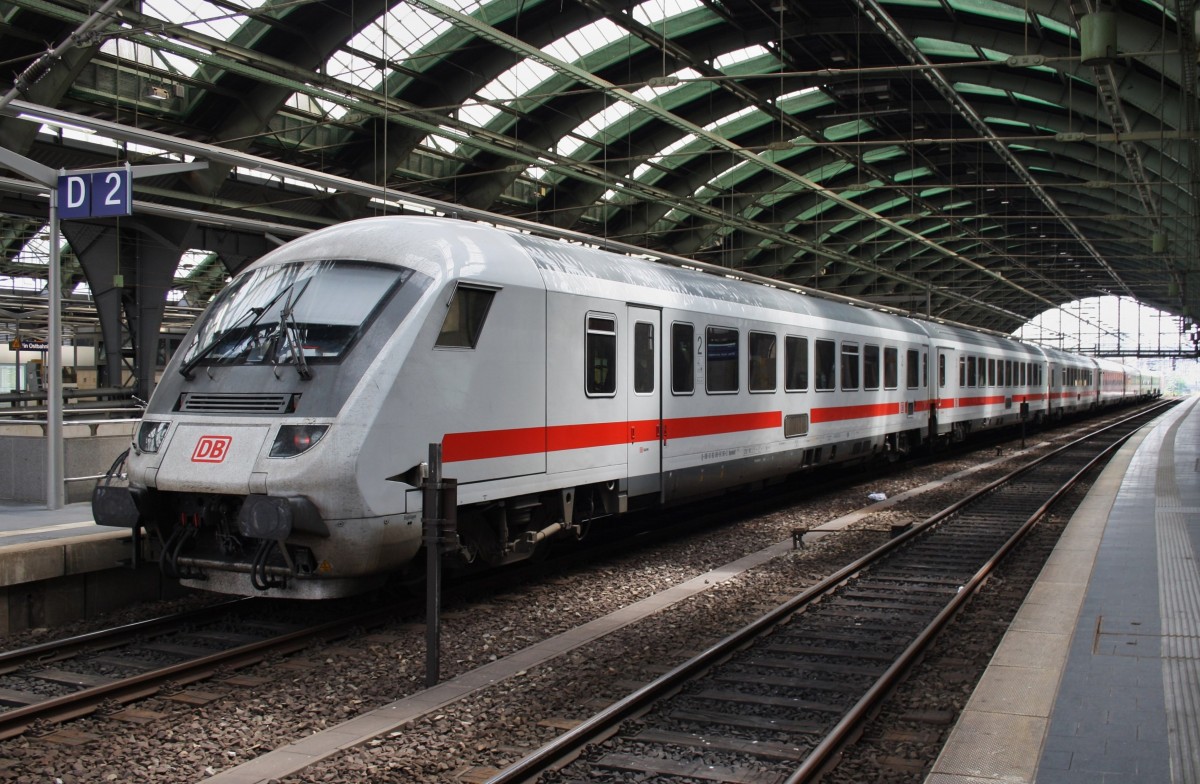 Hier IC2388 von Frankfurt(Main) Hbf. nach Berlin Ostbahnhof, dieser Zug stand am 28.6.2014 in Berlin Ostbahnhof. Zuglok war 101 126-1. 
