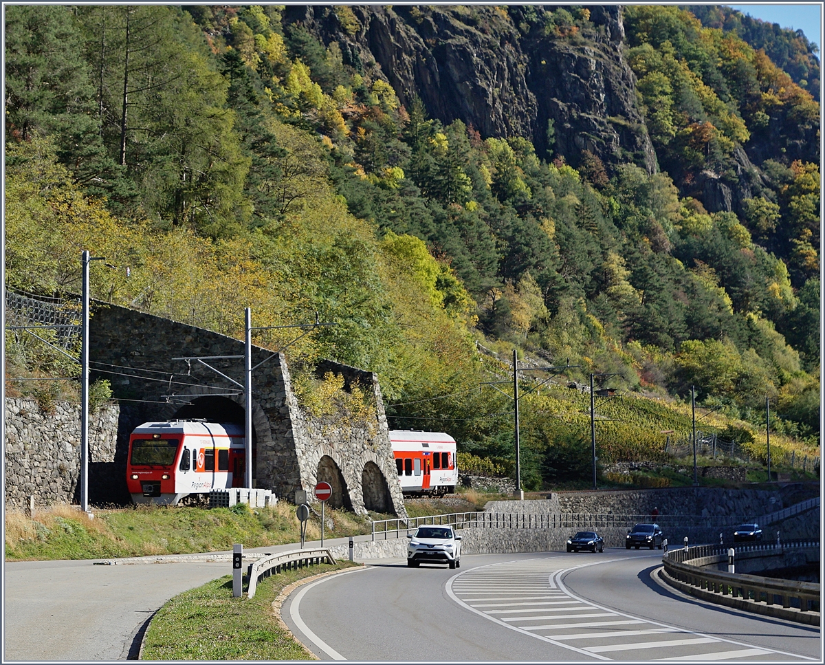Hier nun der zweite, bei Bild ID 1044792 erwähnte kurze Tunnel kurz vor Bovernier mit dem TMR Regionalzug 26115 von Le Chable nach Martigny.
7. Okt. 2017