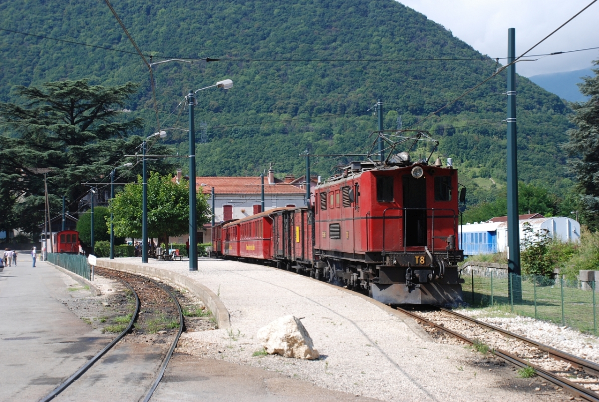 Hier wird sich voraussichtlich kein Rad mehr drehen : St.Georges de Commiers (26.8.2008).