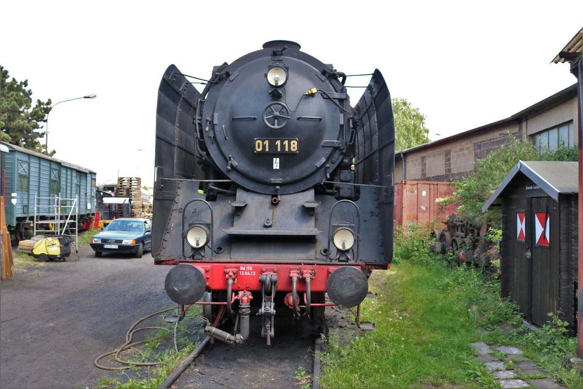 Historische Eisenbahn Frankfurt am Main 01 118 am 12.05.18 bei einer Besichtigung des Betriebsgeländes