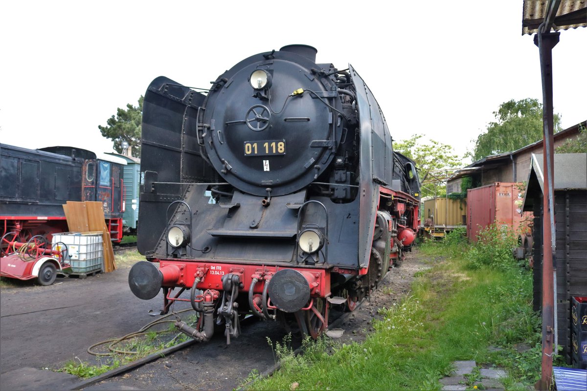 Historische Eisenbahn Frankfurt am Main 01 118 am 12.05.18 bei einer Besichtigung des Betriebsgeländes