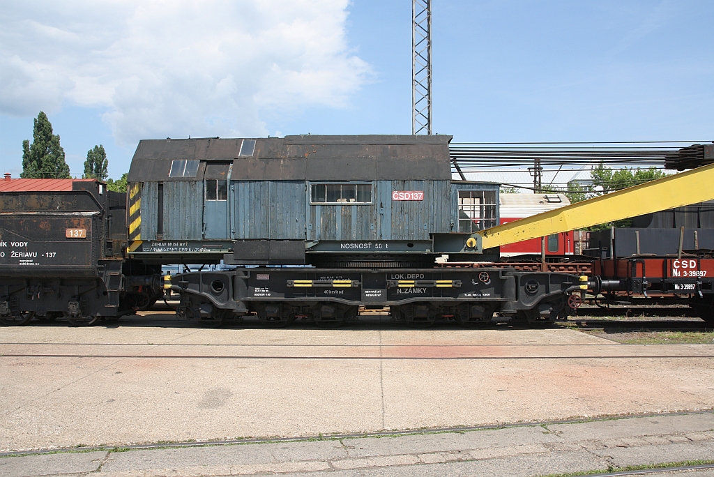 Historischer CSD Dampfkran 137 am 16.Juni 2018 im ZSR Eisenbahnmuseum in Bratislava východ.