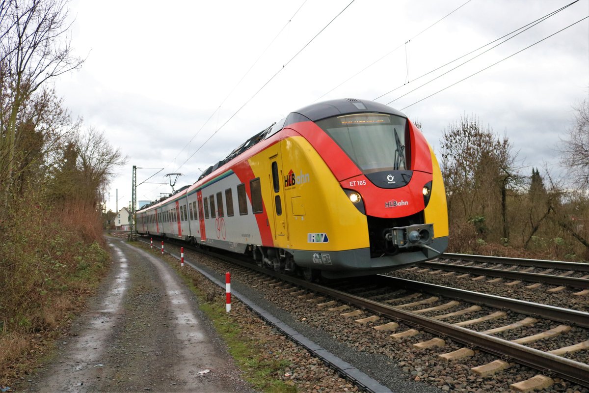 HLB Alstom Coradia Continental ET165 am 27.01.19 in Hanau Hbf Südeinfahrt 