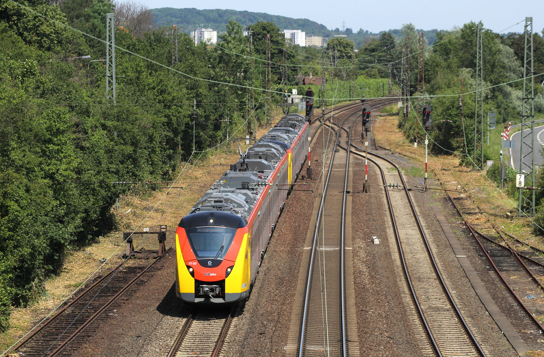 HLB bzw. Hessenbahn ET 157 + ET 160 // Frankfurt-Mainkur // 1. Juli 2019
