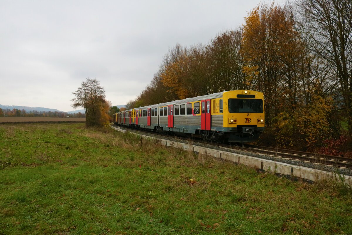 HLB/TSB LHB VS2E Wagen 2 am 01.12.22 in Wehrheim im Taunus