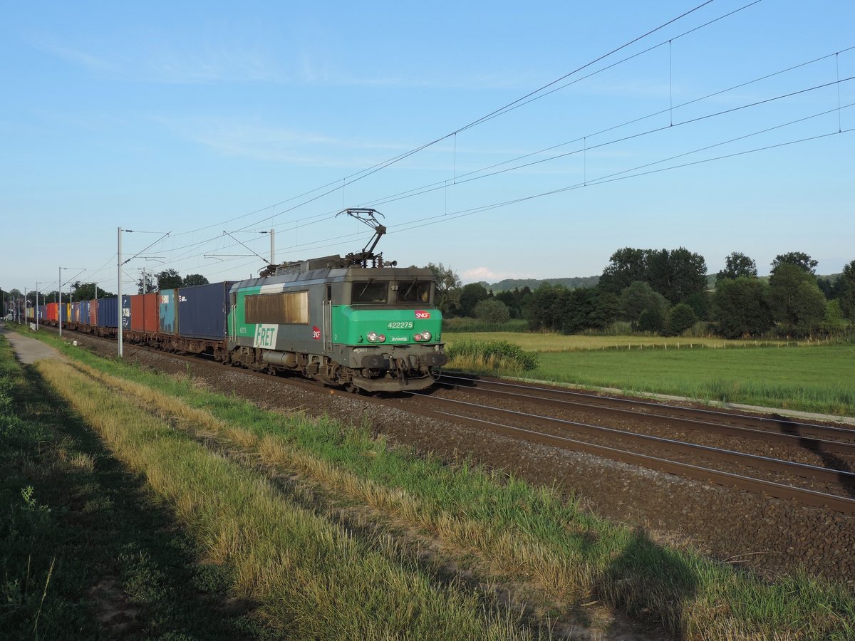 Hochfelden, 13/07/2017  : BB 22275 mit dem Naviland Strassburg - Marseille