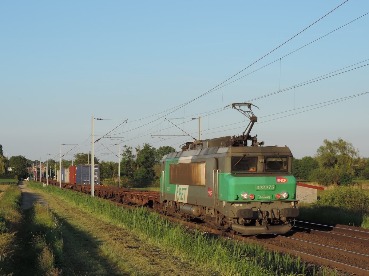 Hochfelden - 23. Mai 2019 : 22275 mit dem Naviland 50630 Strassburg - Gevrey - Venissieux - Marseille