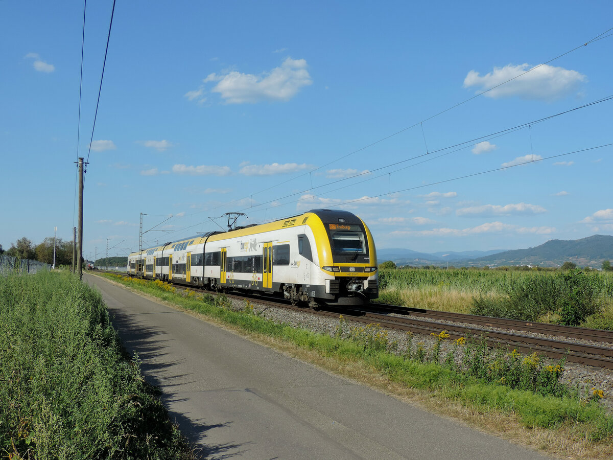 Hohberg - 12. August 2022 : 1462 510 am RE 17021 von Karlsruhe nach Freiburg.