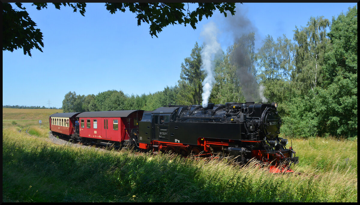 HSB 99 7243-1 durchf�hrt mit dem Zug 8953 nach Eisfelder Talm�hle am 12.07.2026 die Wendeschleife in Stiege.