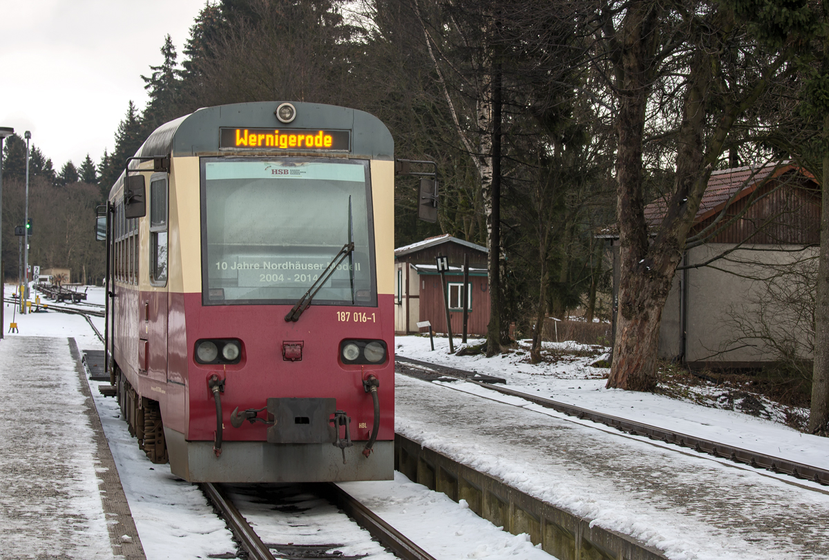 HSB Schmalspur-Triebwagen auf dem Weg von Drei Annen Hohne nach Wernigerode. - 06.01.2015
