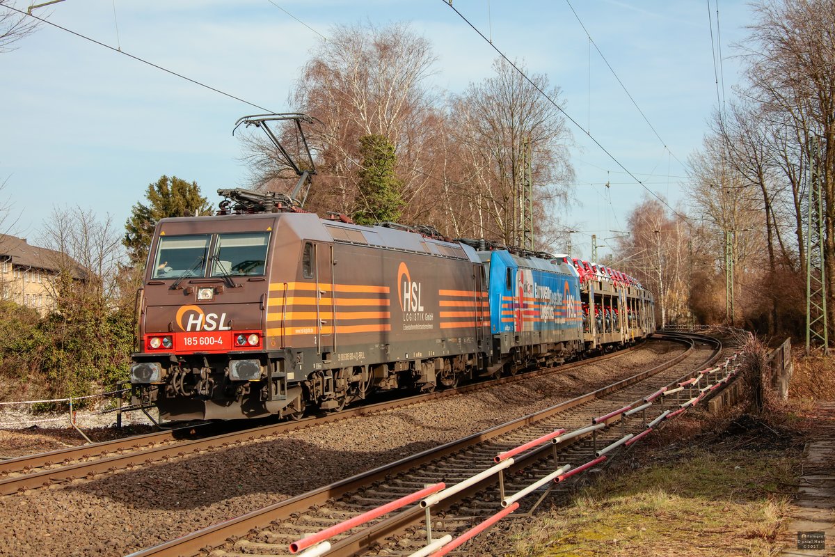 HSL 185 600-4 & HSL 186 381 mit Autozug in Gelsenkirchen Buer Nord, Februar 2021.