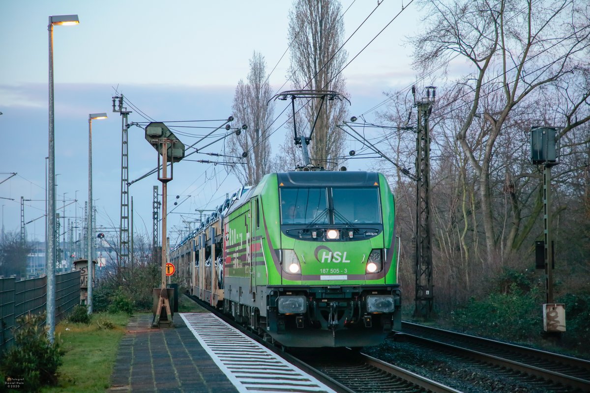HSL 187 505 in Duisburg Rheinhausen, März 2020.