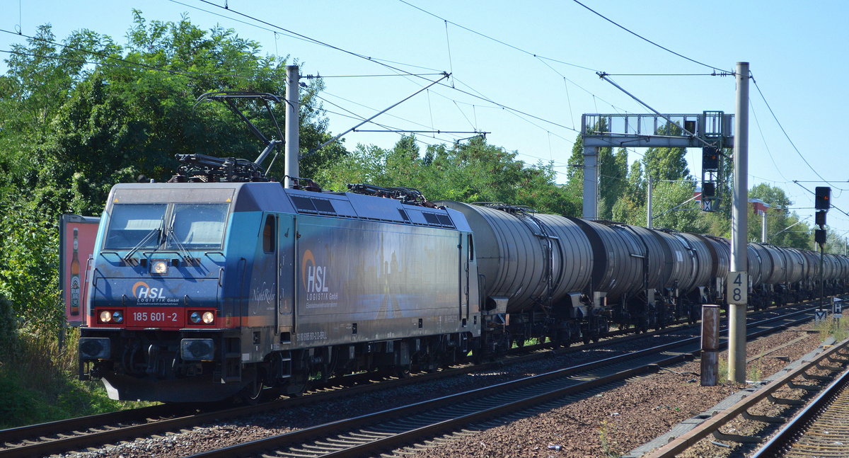 HSL Logistik GmbH, Hamburg [D] mit  185 601-2  [NVR-Nummer: 91 80 6185 601-2 D-BRLL] und Kesselwagenzug (leer) Richtung Stendel am 21.08.20 Berlin-Pankow.