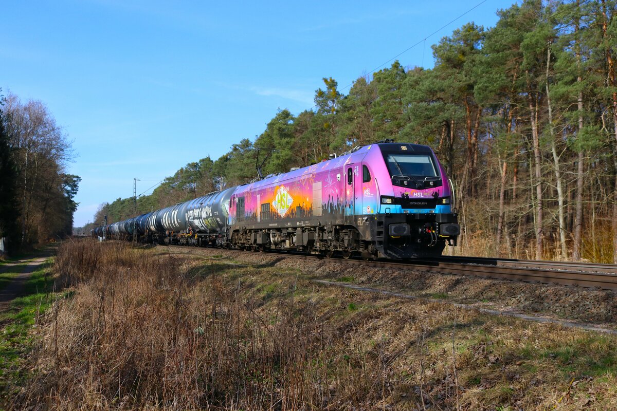 HSL Stadler Euro 9000 (2019 307-8) mit Kesselwagen in Dieburg auf der Rhein Main Bahn am 03.03.24 