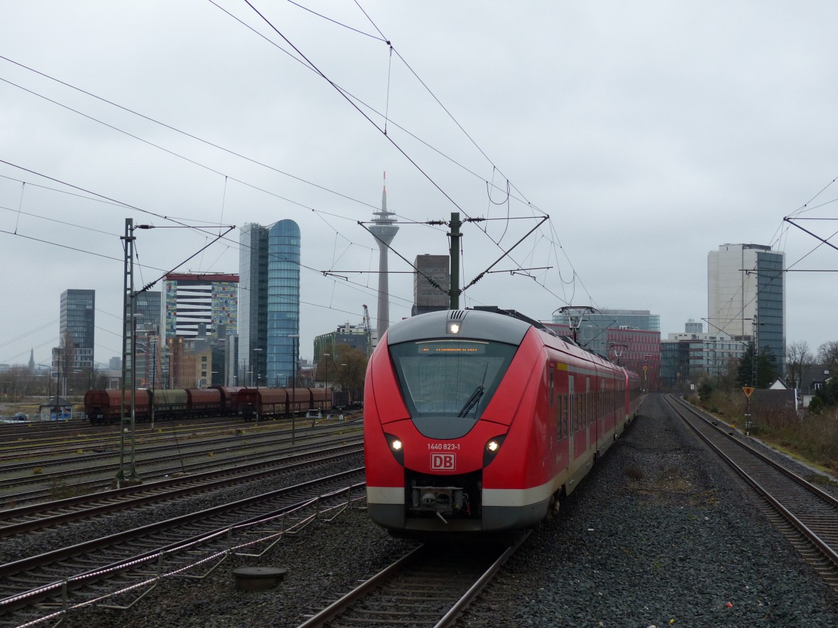 Hübsch hässlich, dieser Coradia Continental. Hier als S-Bahn am Bahnhof Düsseldorf Hamm, 21.2.2016