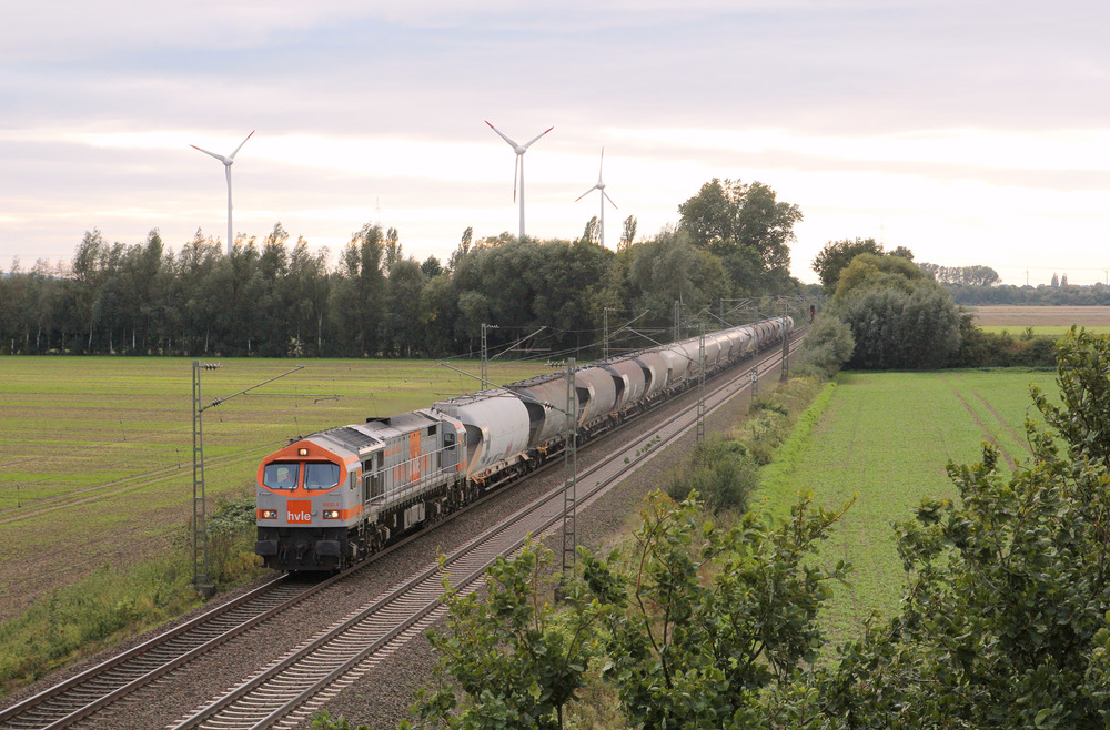 HVLE V 330.4 auf dem Weg nach Spreewitz, aufgenommen zwischen Lindhorst und Haste.
Aufnahmedatum: 24.09.2015