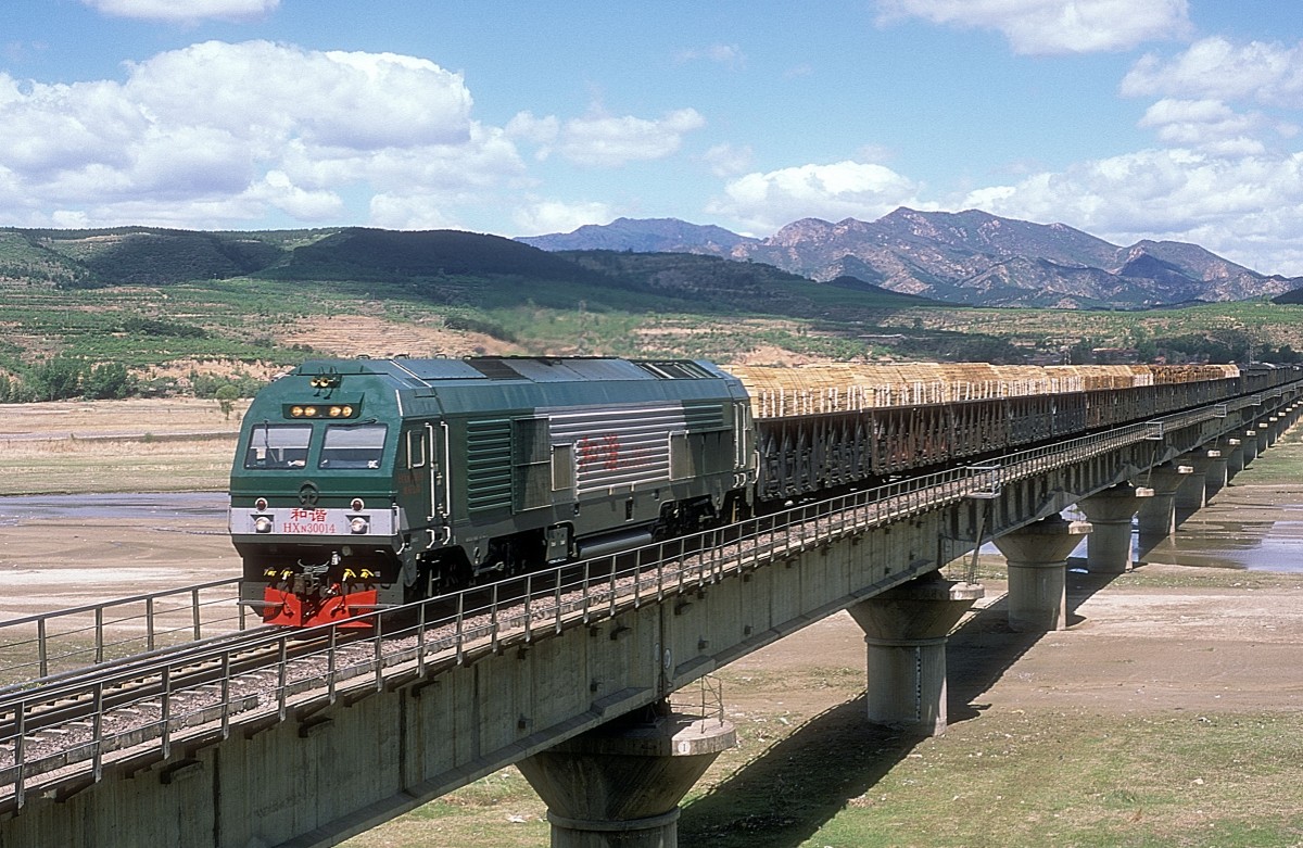 HXN3-0014  bei Sidehong  20.05.14