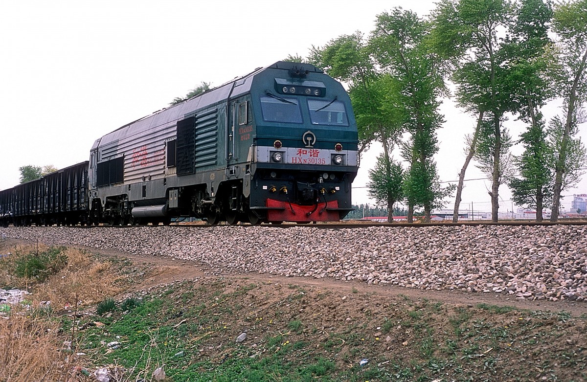 HXN3-0135  bei Yuanbaoshan  14.05.14