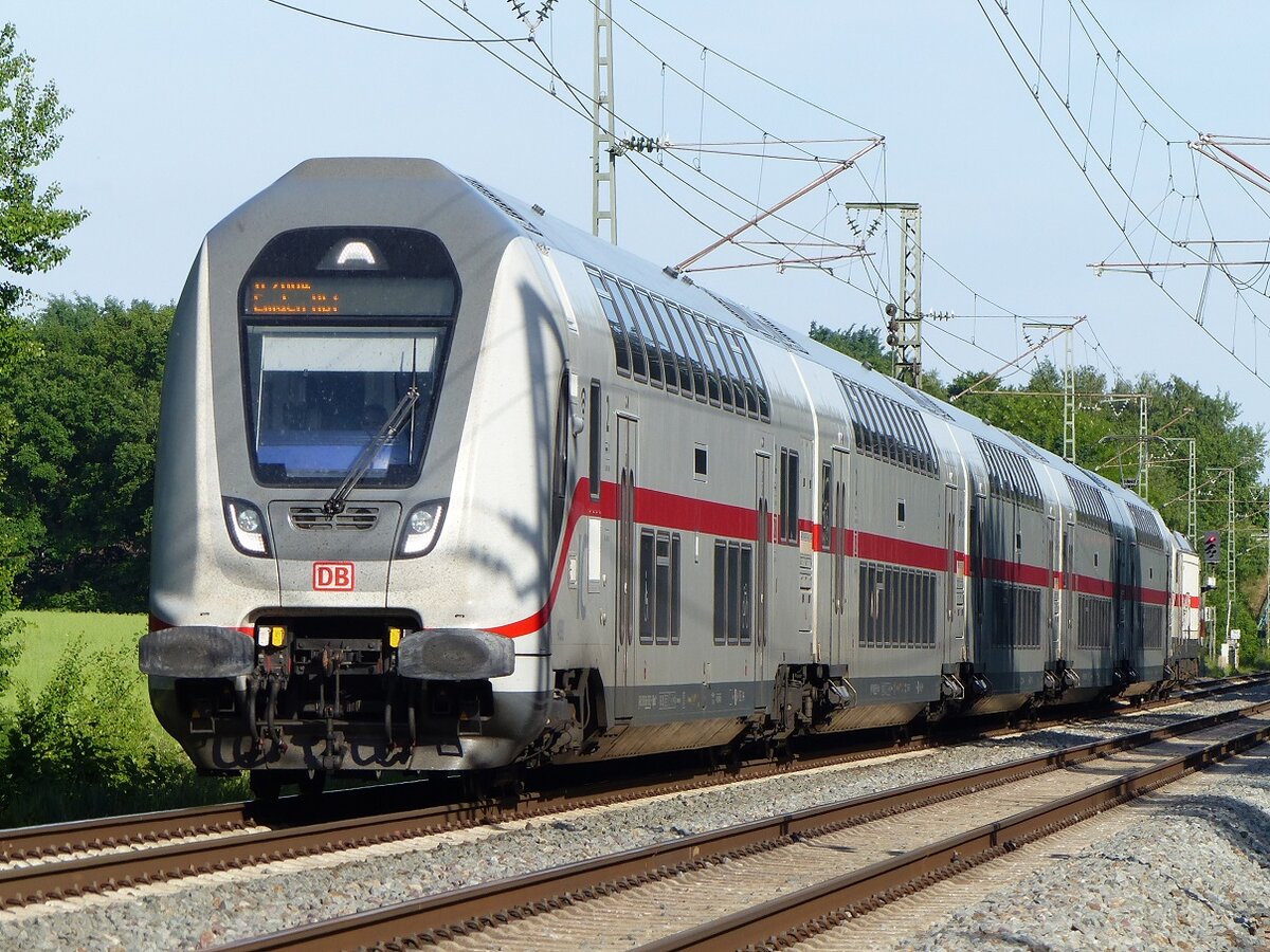 IC 2004 Konstanz - Emden in Rheine=Bentlage, 22.05.2022