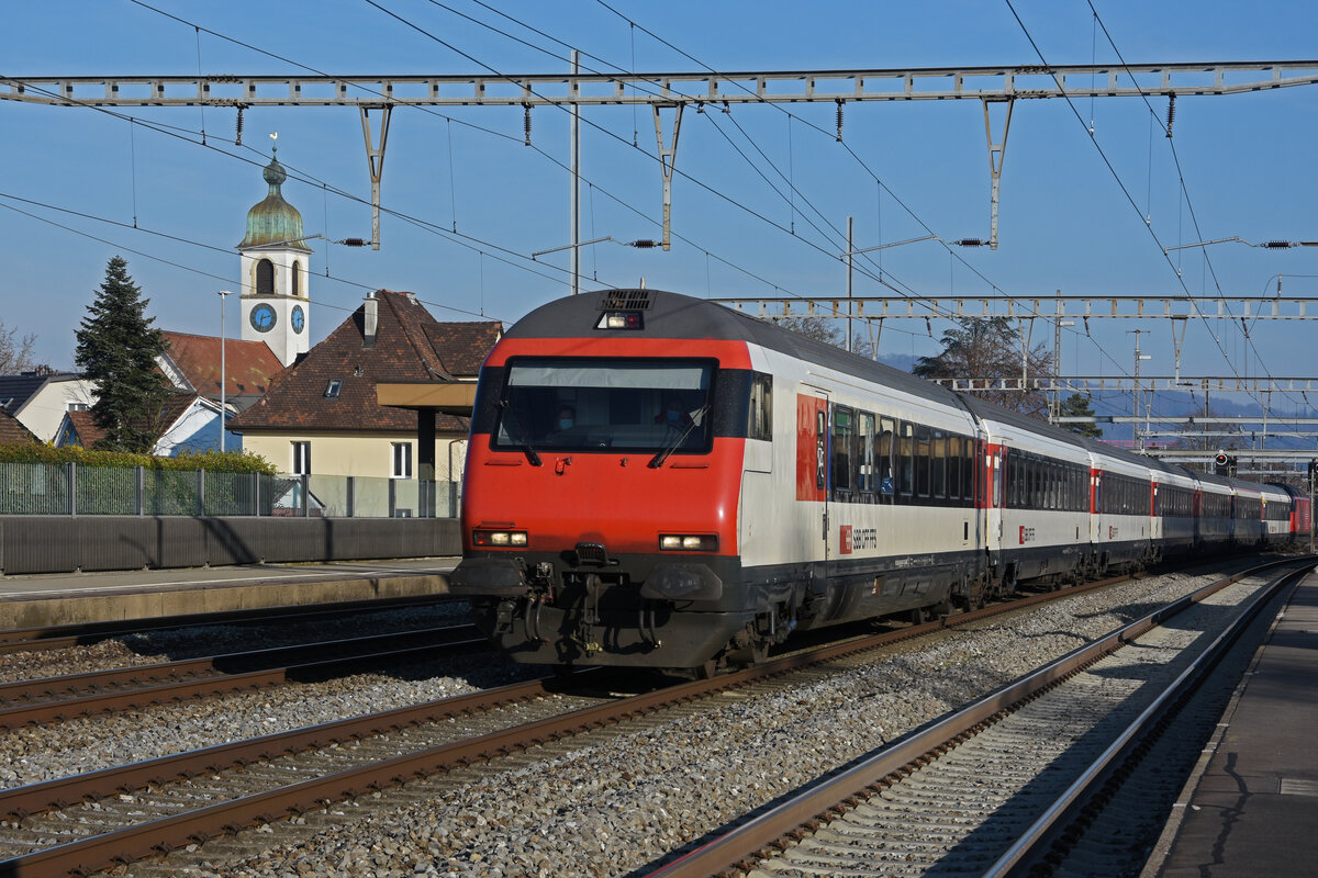 IC Steuerwagen Bt 50 85 28-94 937-5 durchfährt den Bahnhof Rupperswil. Die Aufnahme stammt vom 13.01.2022.