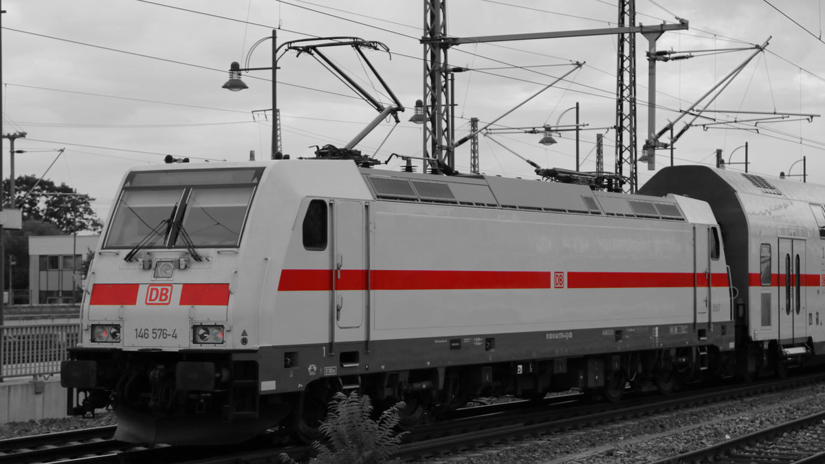 IC2 Twindexx gerade aus Köln in Dresden angekommen, fährt nun zur Reinigung (146 576-4)