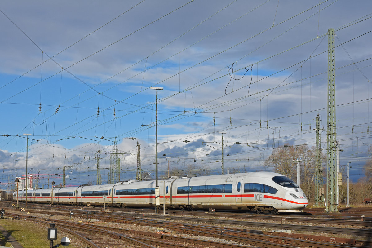 ICE 3 403 505-1 verlässt den badischen Bahnhof. Die Aufnahme stammt vom 10.01.2020.