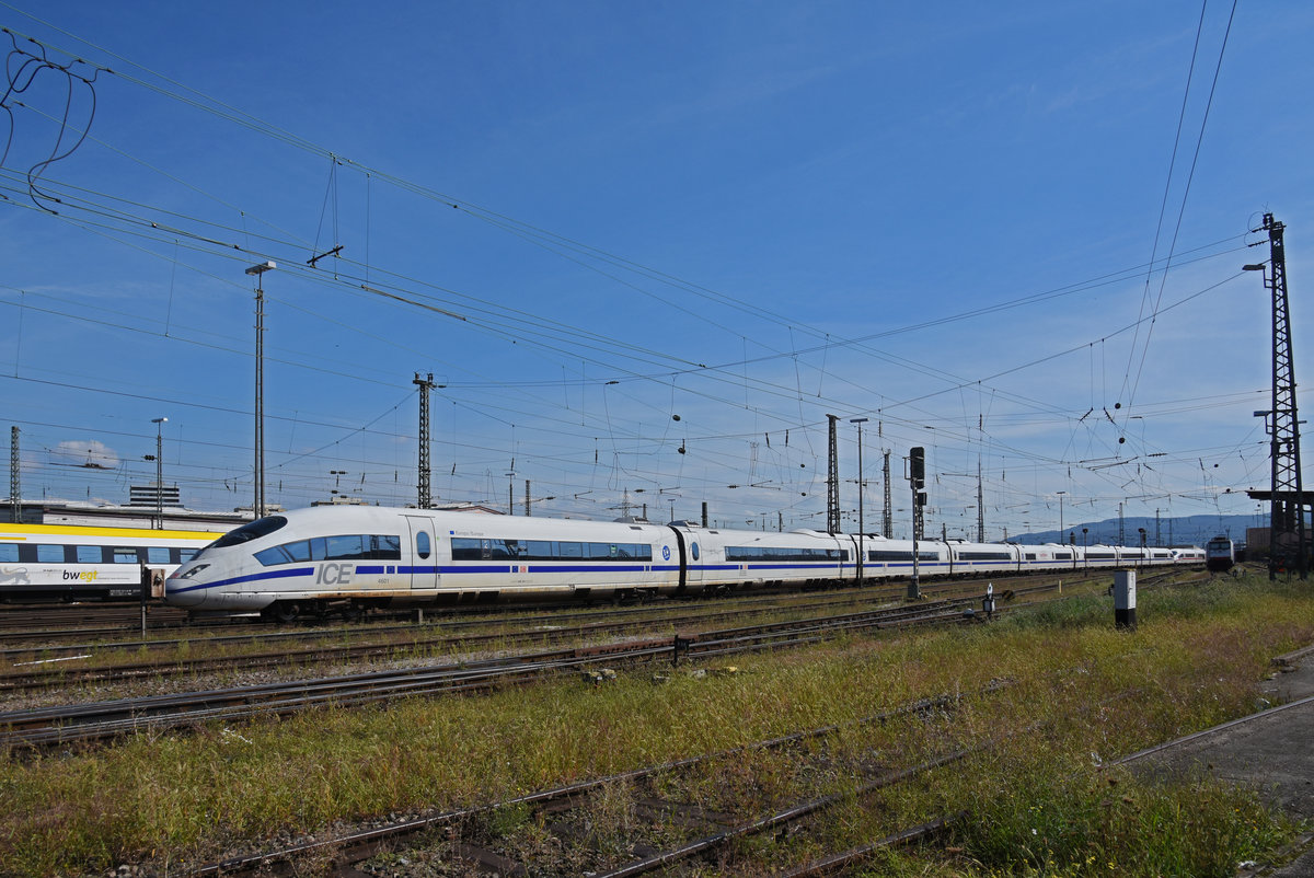 ICE 3 406 501-7 fährt beim badischen Bahnhof ein. Die Aufnahme stammt vom 10.09.2020.
