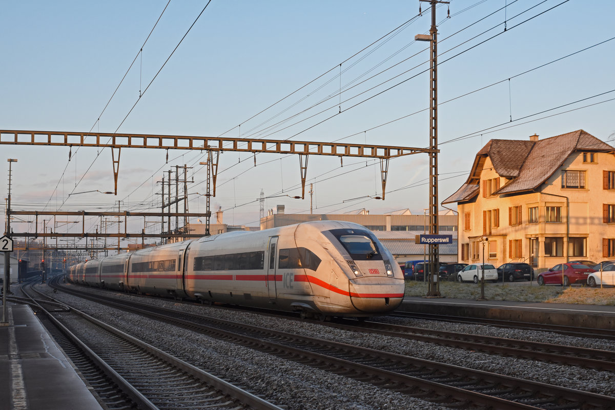 ICE 4 0812 028-0 durchfährt den Bahnhof Rupperswil. Die Aufnahme stammt vom 17.01.2020.