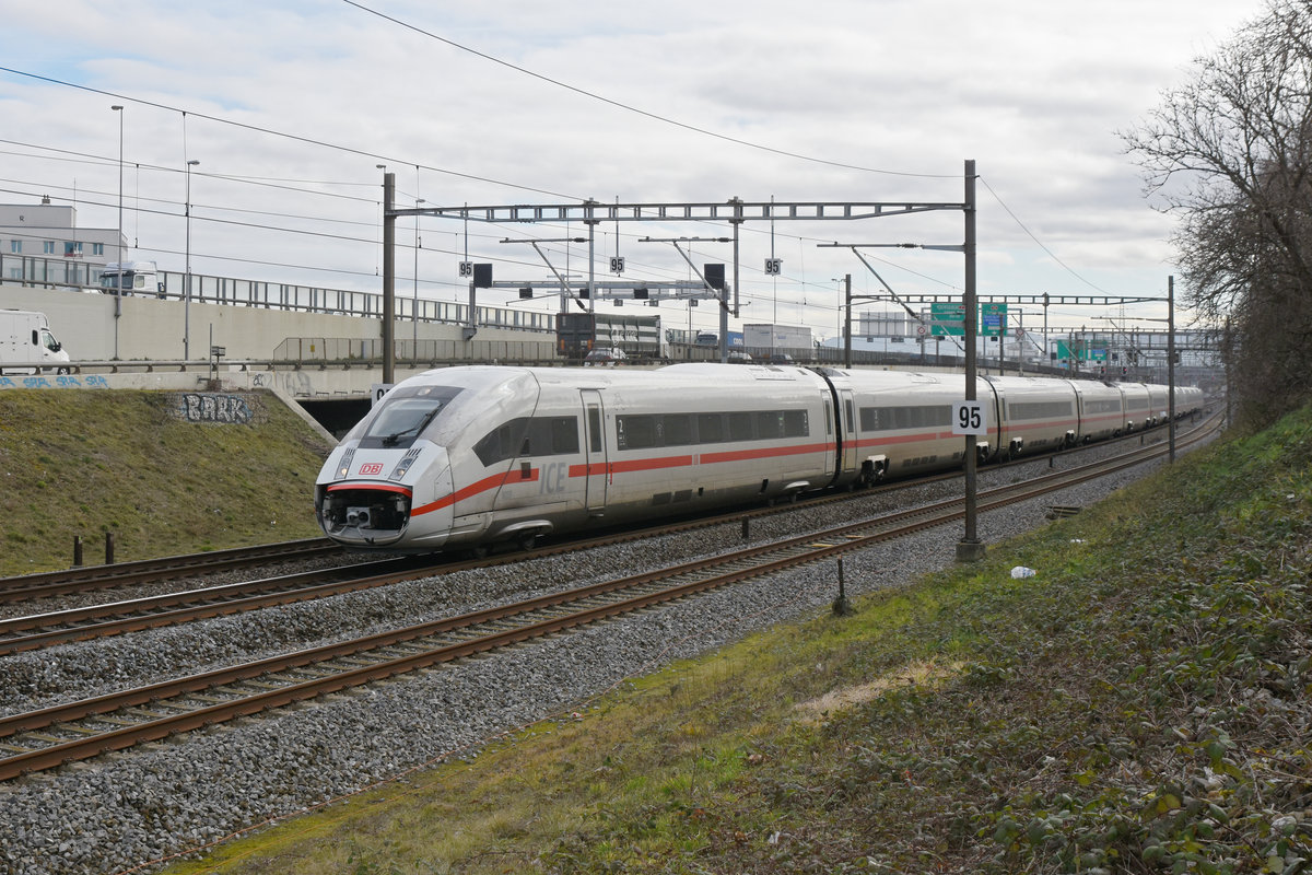ICE 4 5812 029-7 fährt Richtung Bahnhof SBB. Die Aufnahme stammt vom 20.02.2020.