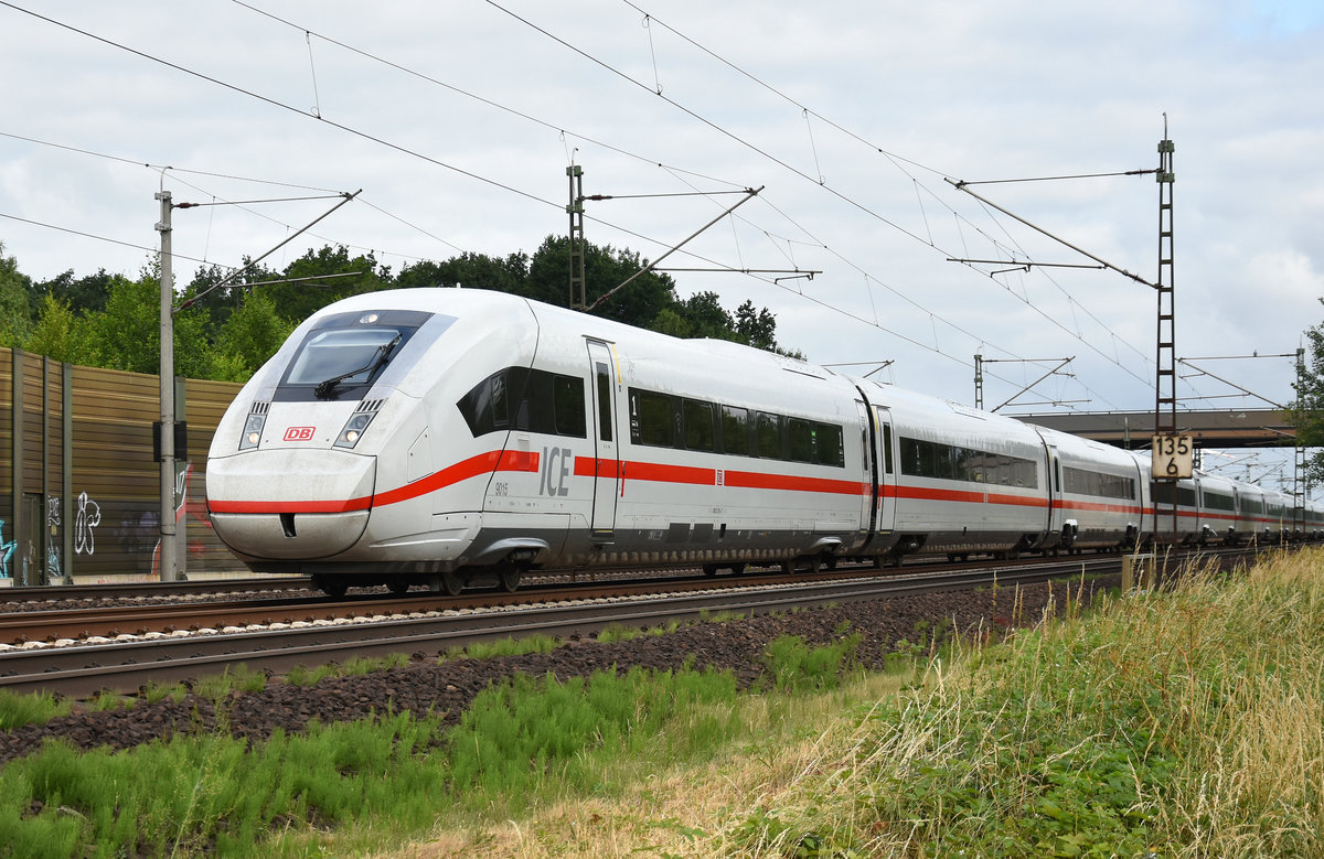 ICE 4 9015 0812 015-7 kommend aus Richtung Hamburg. Höhe Bardowick, 12.06.2018.
